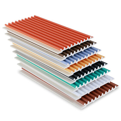 Qualité  Factory Customized Fireproof PVC Co-Extruded Small Round Board Wall Panels Usine