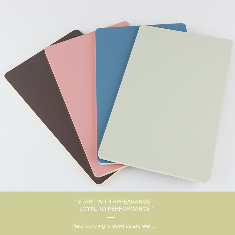 La vente directe d'usine de la peau qui respecte l'environnement et inodore sentent des panneaux de mur de PVC