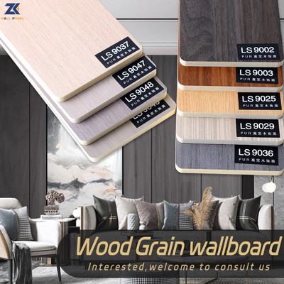 Le bois en bois imperméable et insonorisé de grain plaquent des panneaux de mur de PVC
