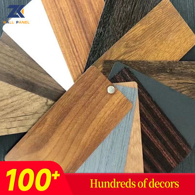 Panneaux de mur en bambou d'intérieur décoratifs d'intérieur de grain en bois de charbon de bois de panneaux de mur de PVC