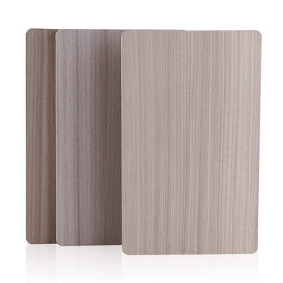 Panneau de particules en bambou imperméable et étanche à l'humidité de charbon de bois avec le grain en bois
