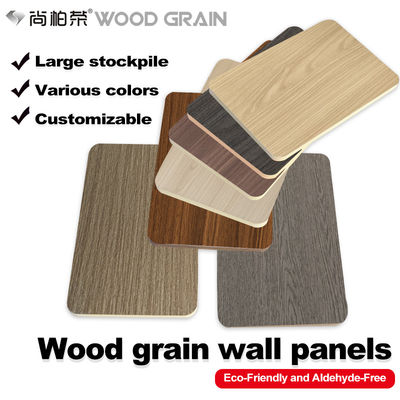 Bambous résistant à l'humidité Charbon de bois Planche murale feuille de bois pour la décoration de luxe moderne