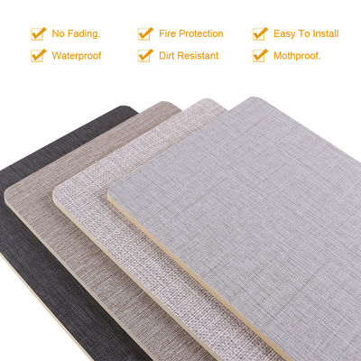 Panneaux de mur en bambou de décoration intérieure de placage en bois de charbon de bois de tissu ignifuge étanches à l'humidité