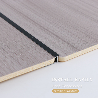 Panneaux de mur en bambou adaptés aux besoins du client intérieurs de placage en bois de charbon de bois de grain en bois imperméable